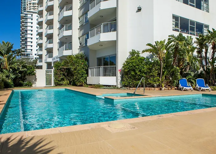 Pacific Plaza Apartments